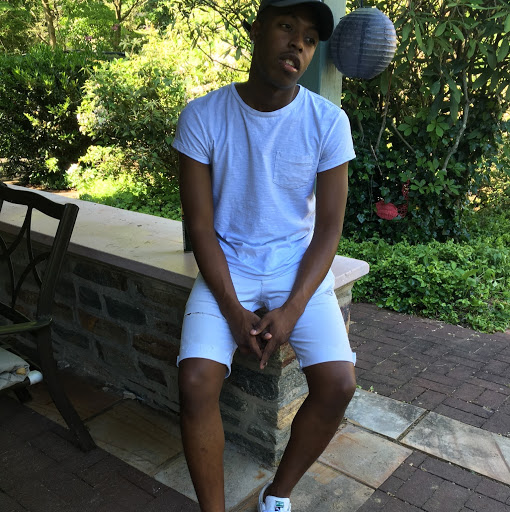 Billy Miller Photo 26