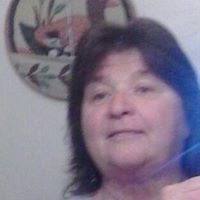 Theresa Vaughn Photo 27