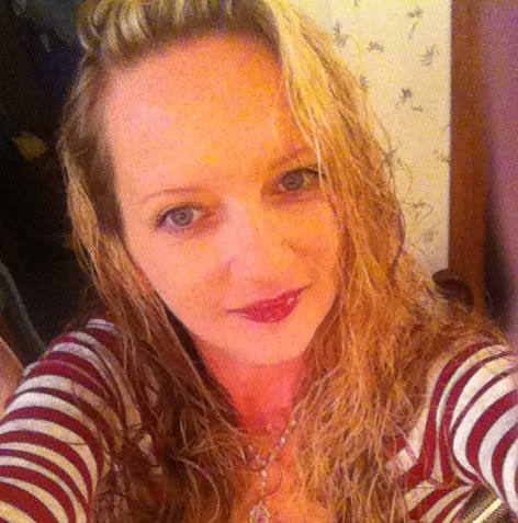 Angela Farris Photo 26