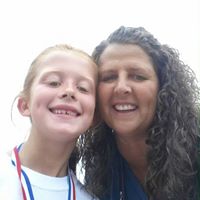 Kim Farley Photo 17