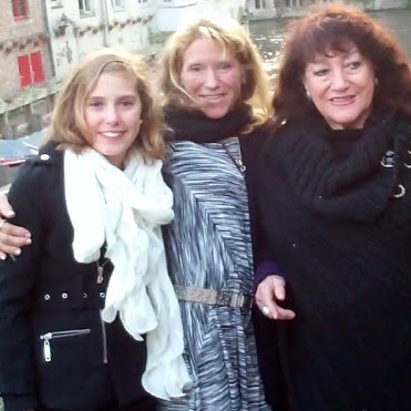 Cindi Robbins Photo 3