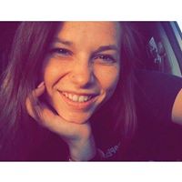 Emily Parrish Photo 24