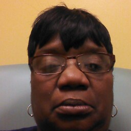 Brenda Edwards Photo 37