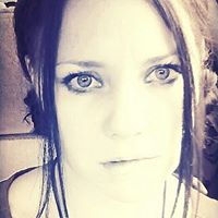 Stephanie Bradshaw Photo 13