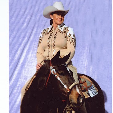 Michele Crawford Photo 25