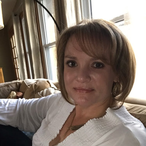 Rachel Elliott Photo 45