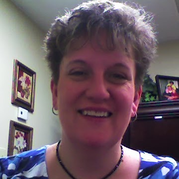 Rebecca Simms Photo 20