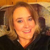 Jennifer Howell Photo 42