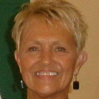 Beverly Hahn Photo 20