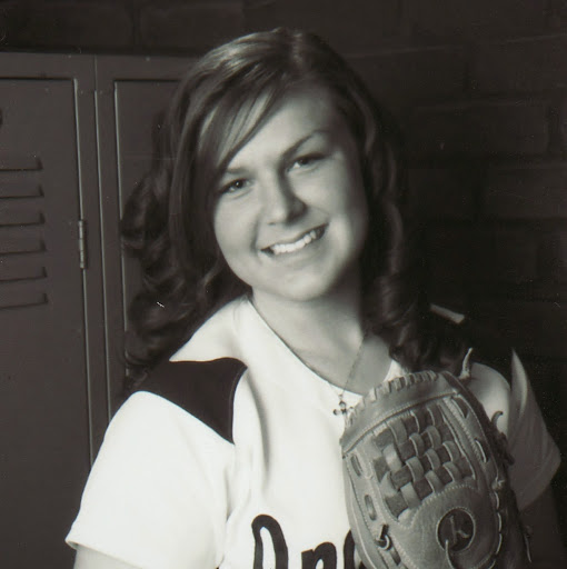 Kristen Mann Photo 29