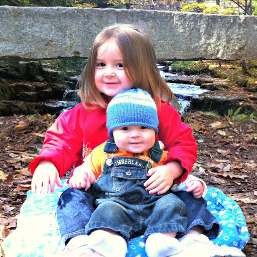 Sara Russell Photo 29