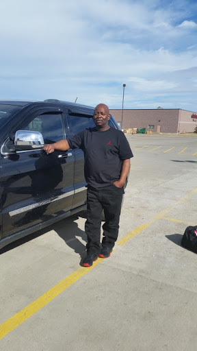 Anthony Thomas Photo 63