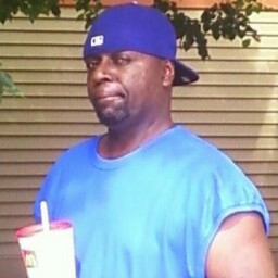 Clifton Robinson Photo 9