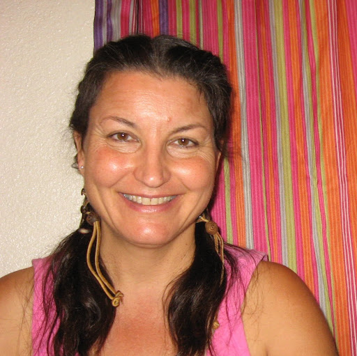 Kelli Taylor Photo 26