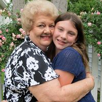 Carolyn Phipps Photo 8