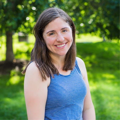 Amanda Scully Photo 6