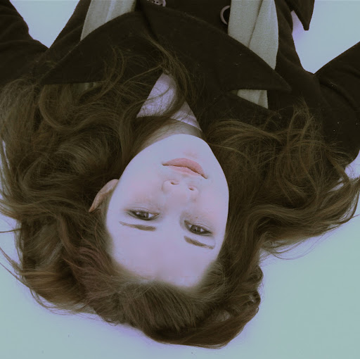 Hannah Galloway Photo 19