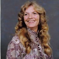 Brenda Nichols Photo 40