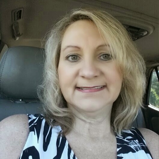 Phyllis Hardy Photo 26