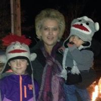 Teresa Robertson Photo 19