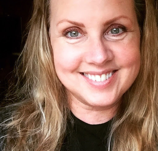 Cynthia Currie Photo 7