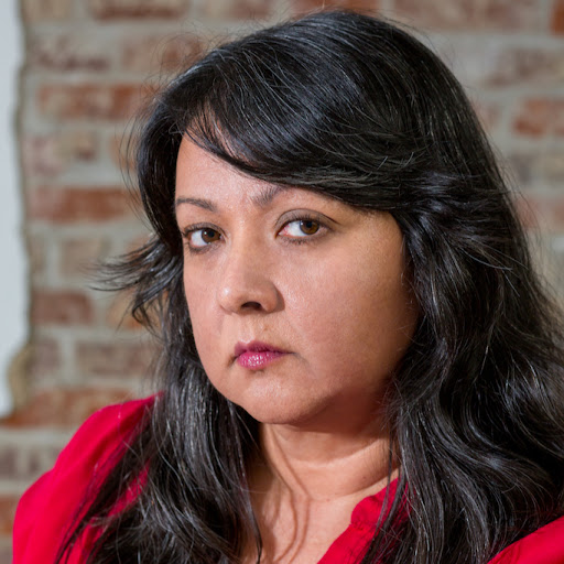 Rosa Delgado Photo 10