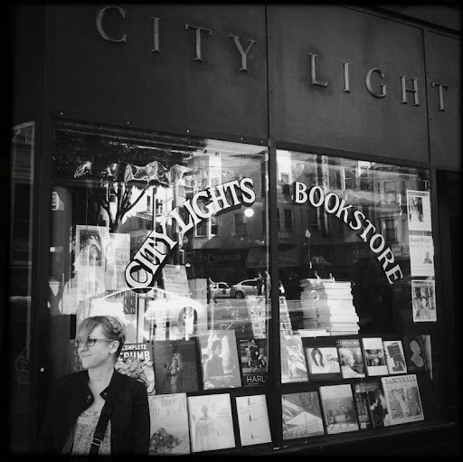 Suzanne Campbell Photo 50