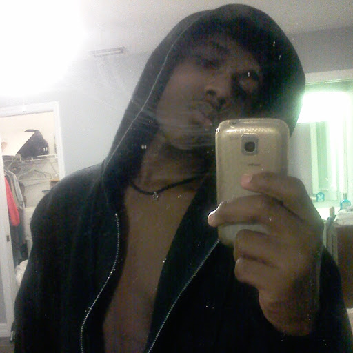 Elijah Blank Photo 1