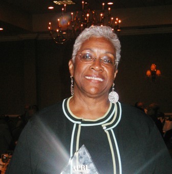 Theresa Harris Photo 44