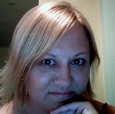 Gillian Riley Photo 5