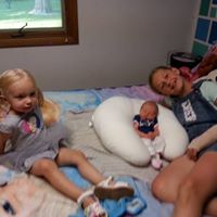 Terri Weeks Photo 14