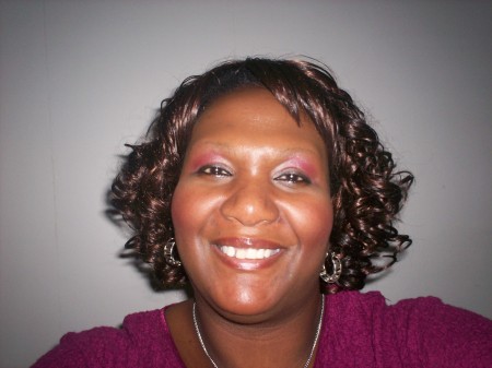 Flora Brown Photo 21