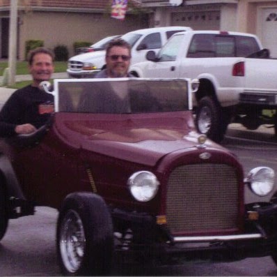 Dennis Sutton Photo 33