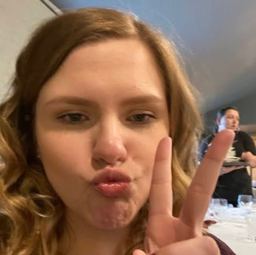 Sarah Trudeau Photo 22