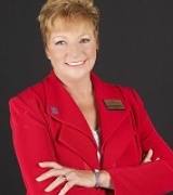 Sarah Armstrong Photo 9