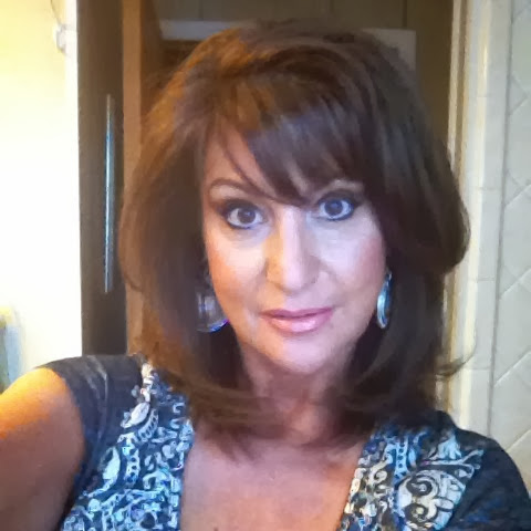 Cheryl Gomez Photo 37