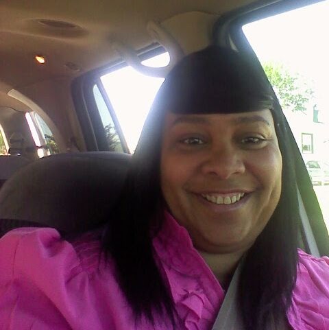 Lora Johnson Photo 35