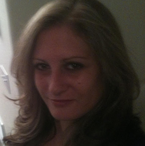Tanya Harvey Photo 13
