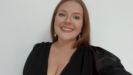 Emma Bowen Photo 17