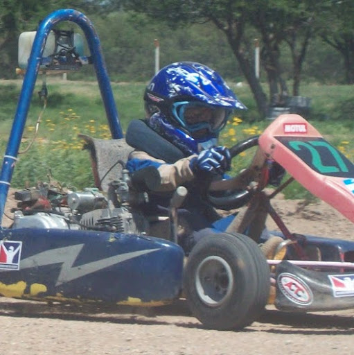 Nestor Lucero Photo 8