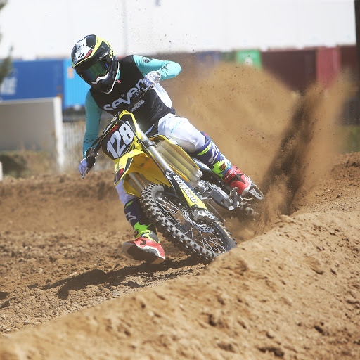 Chase Curtis Photo 1