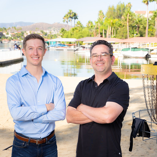 Derek Hauser Photo 3