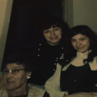 Helen Kaminsky Photo 3