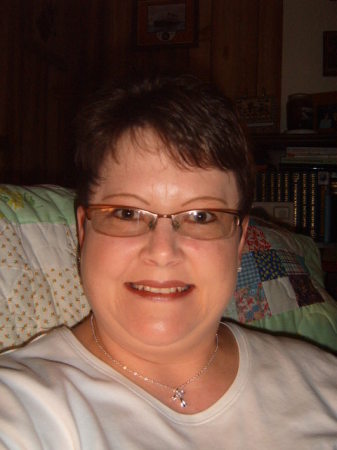 Melissa Holmes Photo 10