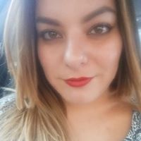 Elizabeth Hurtado Photo 19