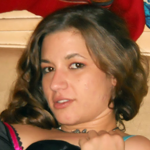 Sara Clark Photo 19