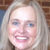 Stacey Olson Photo 42