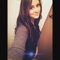 Lindsey Simms Photo 18