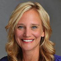 Jennifer Mount Photo 34