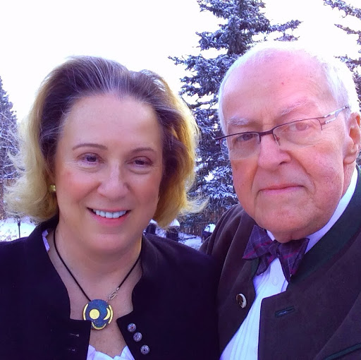 Linda Muller Photo 10